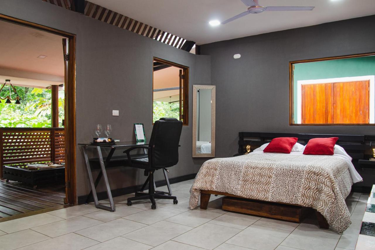 Hotel Boutique The Green Jungle House Puerto Viejo de Talamanca Luaran gambar
